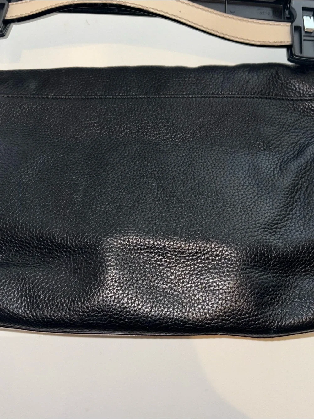 kate spade Black and Cream Pebbled Leather Shoulder Bag
